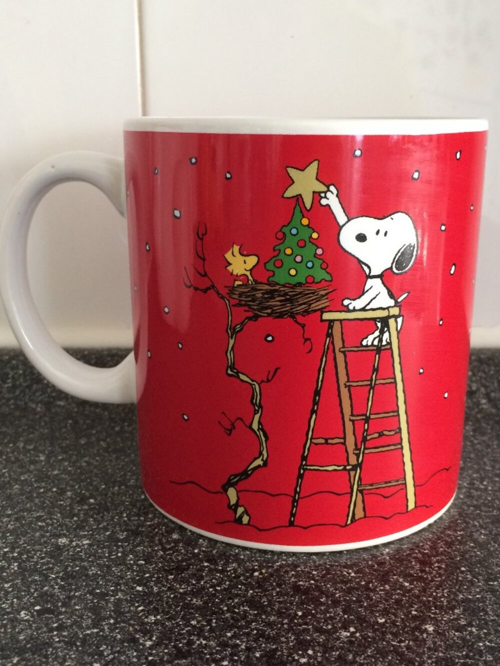 New Peanuts Snoopy Woodstock 2022 Christmas Holiday Large Coffee Mug Red 20 oz